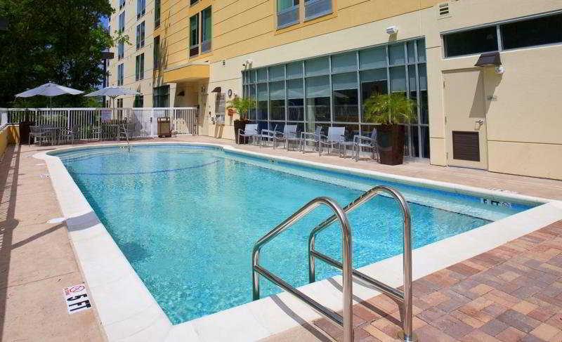 Springhill Suites Tampa North/Tampa Palms Buitenkant foto