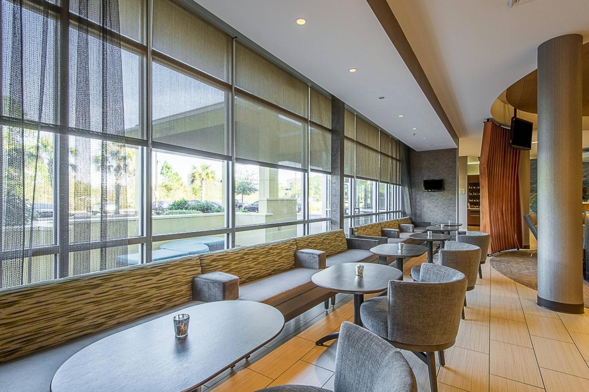 Springhill Suites Tampa North/Tampa Palms Buitenkant foto