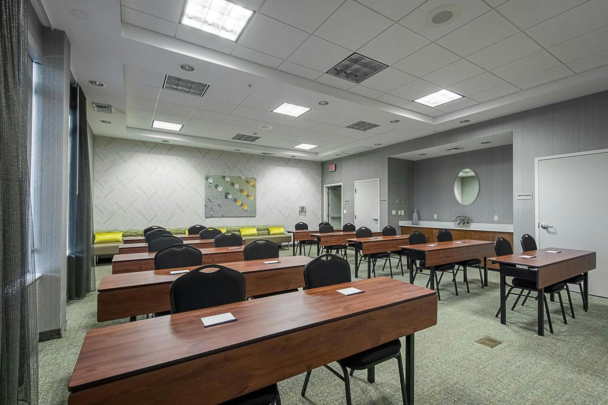 Springhill Suites Tampa North/Tampa Palms Buitenkant foto